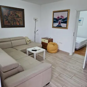 Appartamento Grbaste51-svilno,rijeka, Fiume