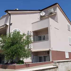 Appartamento Pirun, Baška